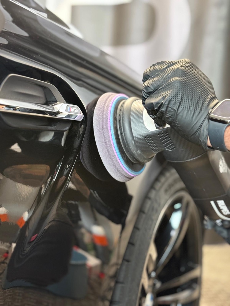 Fahrzeugaufbereitung bei Fahrzeugaufbereitung Behsler